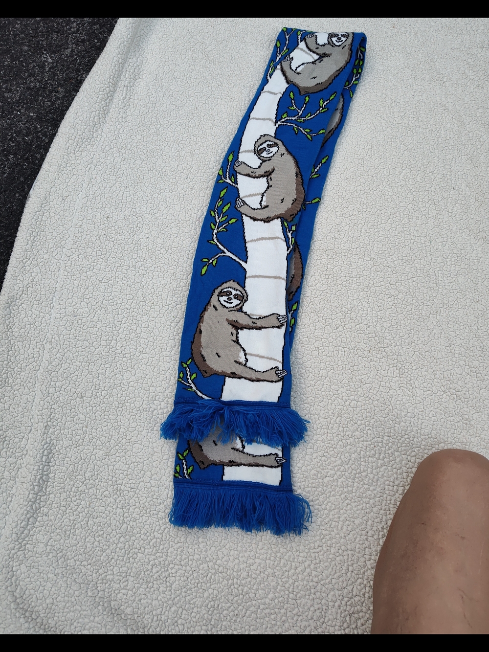 Thick Blue Sloth Pattern Decorative Scarf